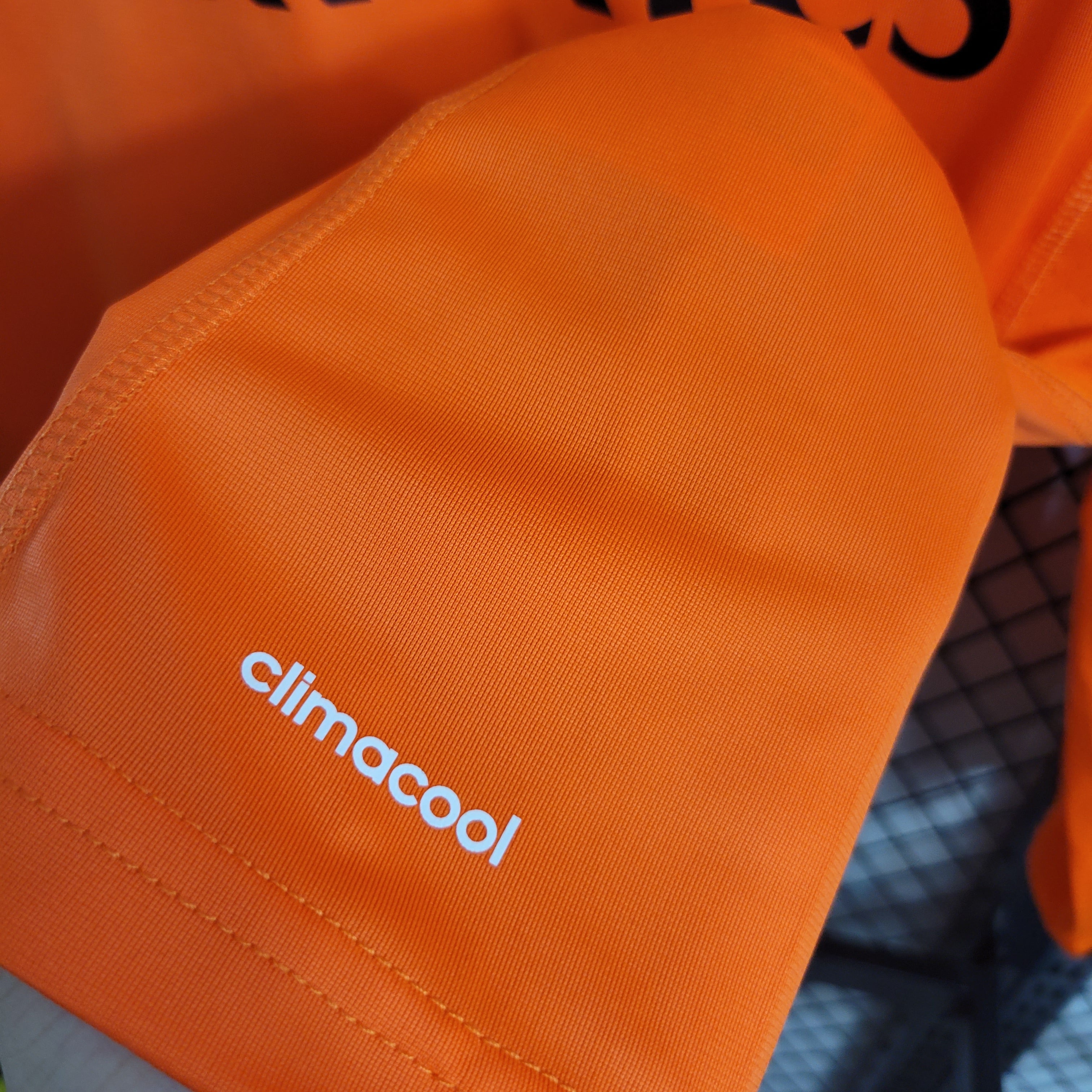 CAMISA REAL MADRID MANGA LONGA RETRÔ AWAY 13/14