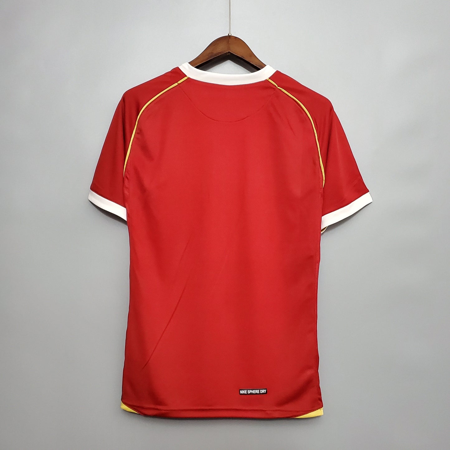 CAMISA RETRÔ MANCHESTER UNITED HOME 06/07