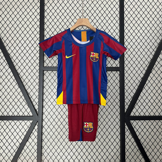 KIT INFANTIL RETRÔ BARCELONA HOME 05/06