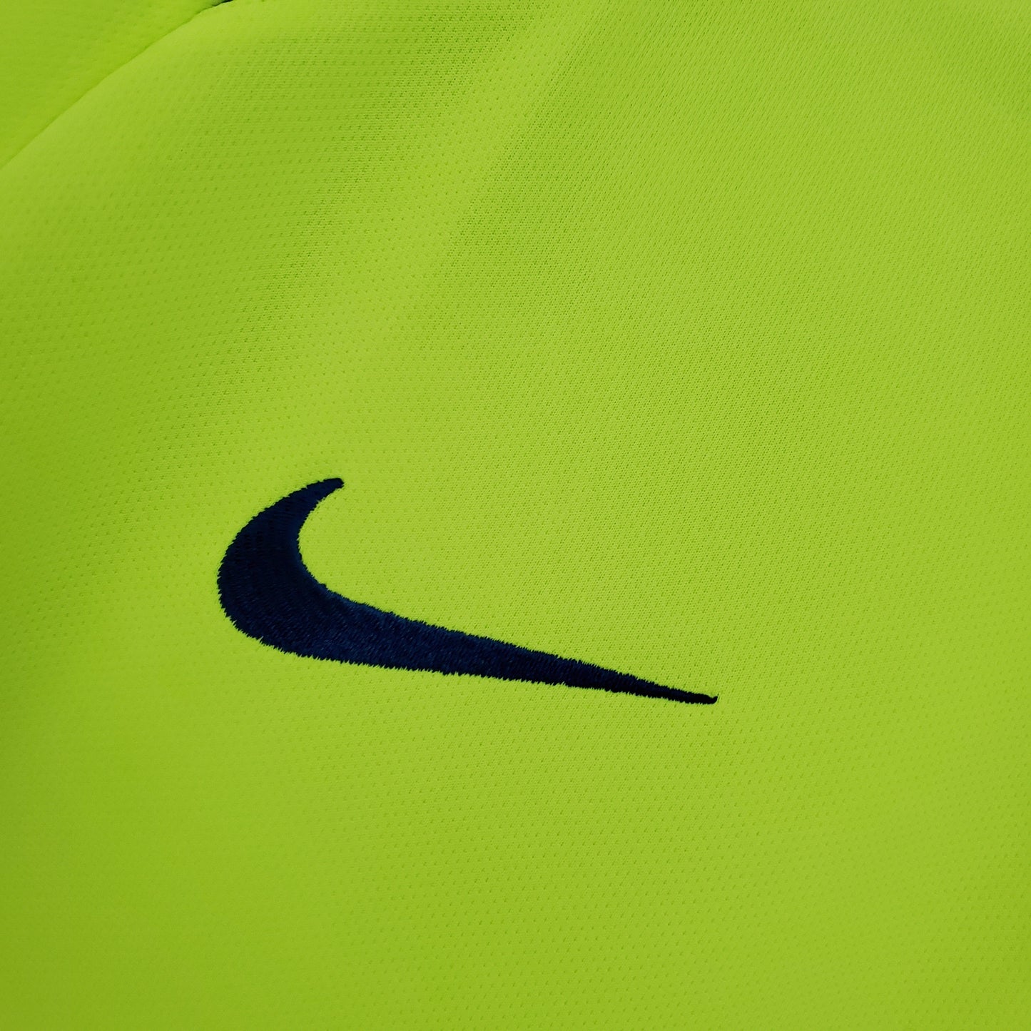 CAMISA RETRÔ BARCELONA AWAY 05/06
