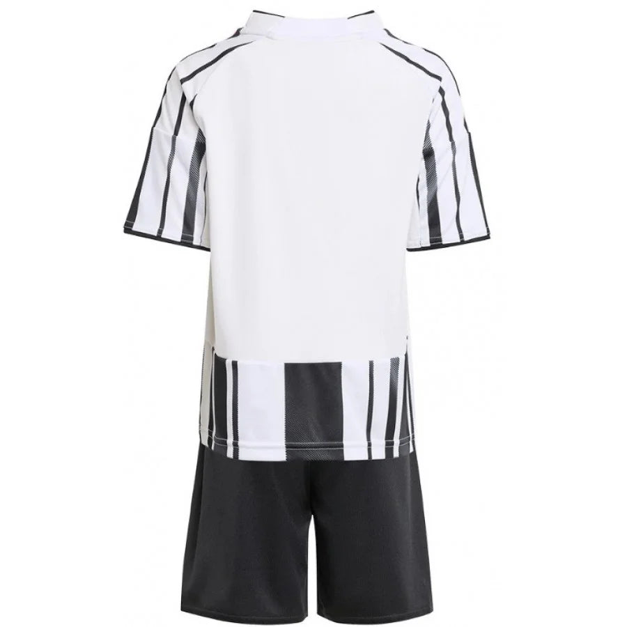 CONJUNTO INFANTIL JUVENTUS  HOME I 2025/26