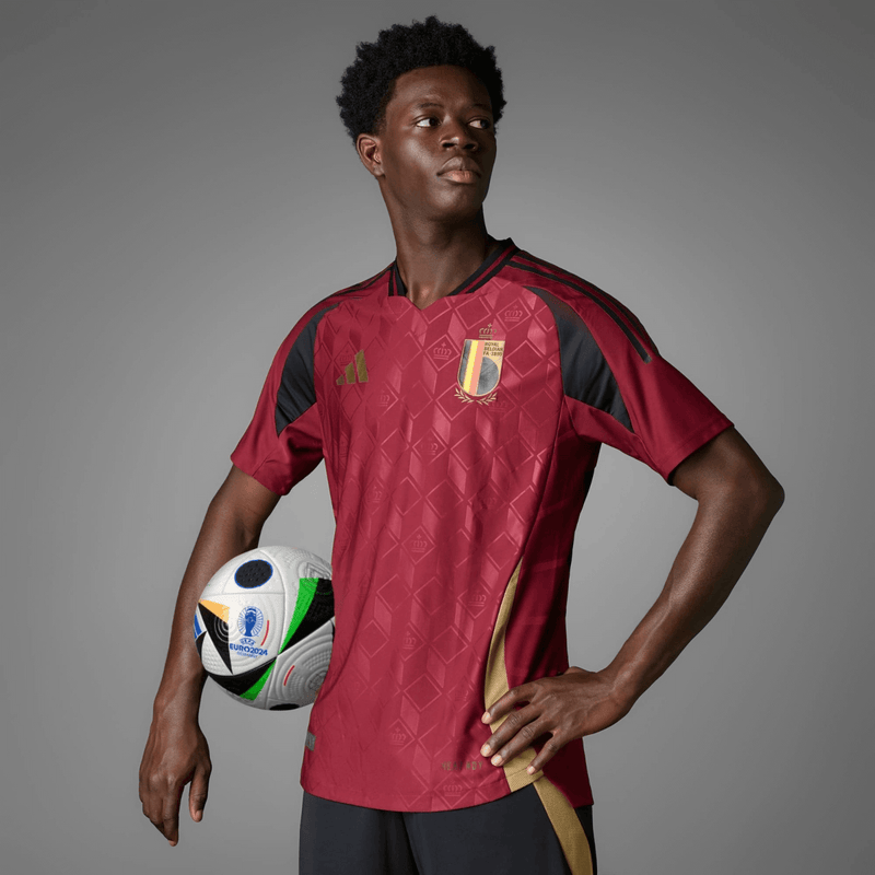 camisa_adidas_belgica_i_masculina_eurocopa_lançamento_jogador_vermelha_2024-25_home