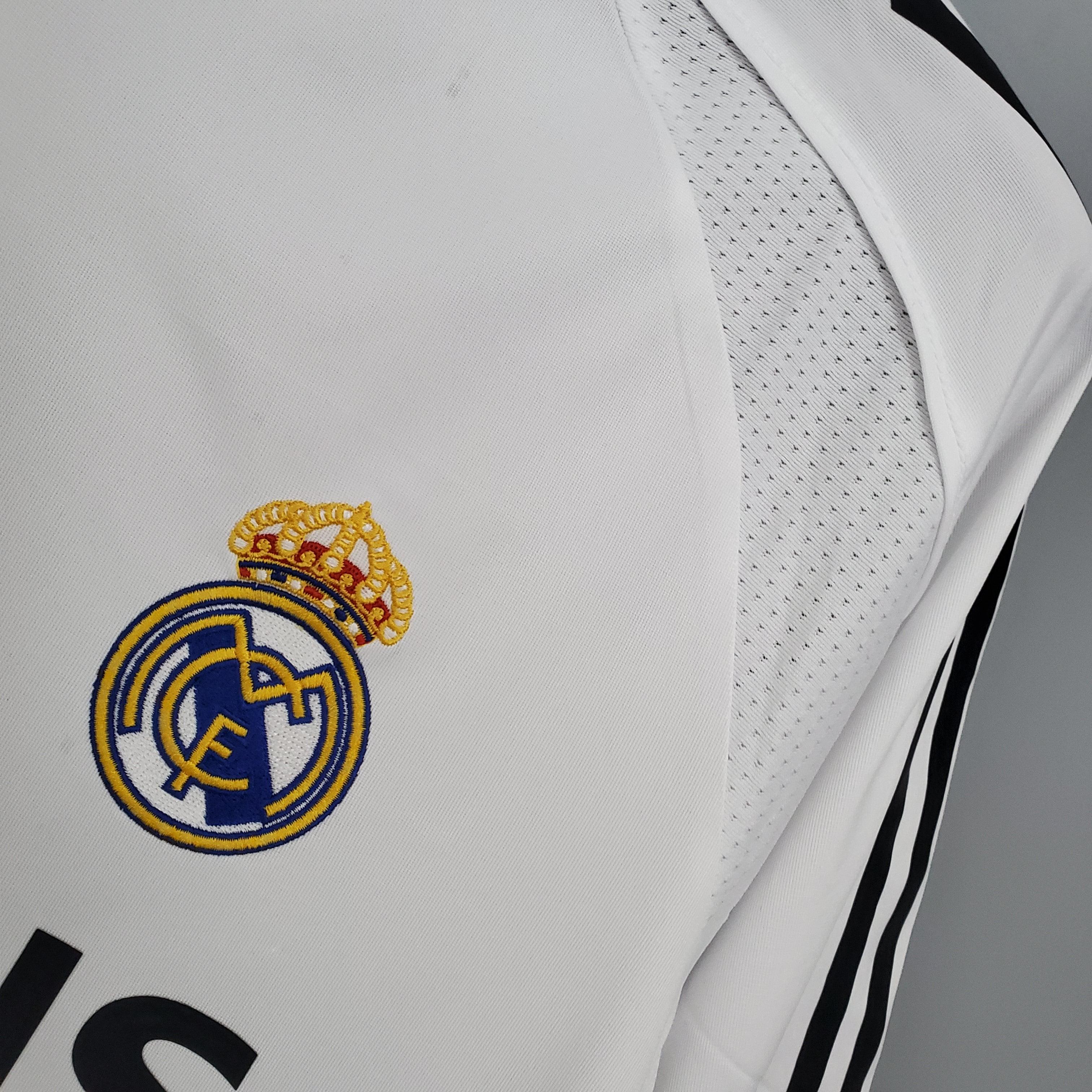 camisa-real-madrid-HOME-torcedor-masculina-2005/06-branca-adidas-RETRO