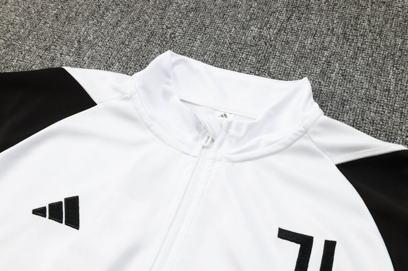 AGASALHO JUVENTUS TREINO 2023/24 BRANCO