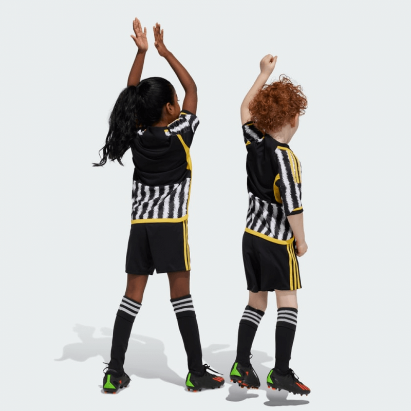 CONJUNTO INFANTIL JUVENTUS I 2023/24