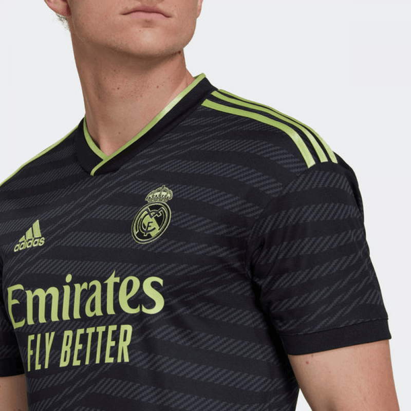 camisa-real-madrid-THIRD-torcedor-masculina-2022/23-PRETA-VERDE-adidas