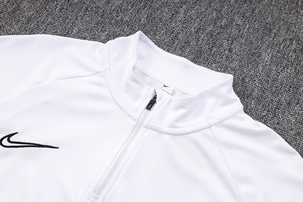 AGASALHO NIKE MASCULINO  BRANCO
