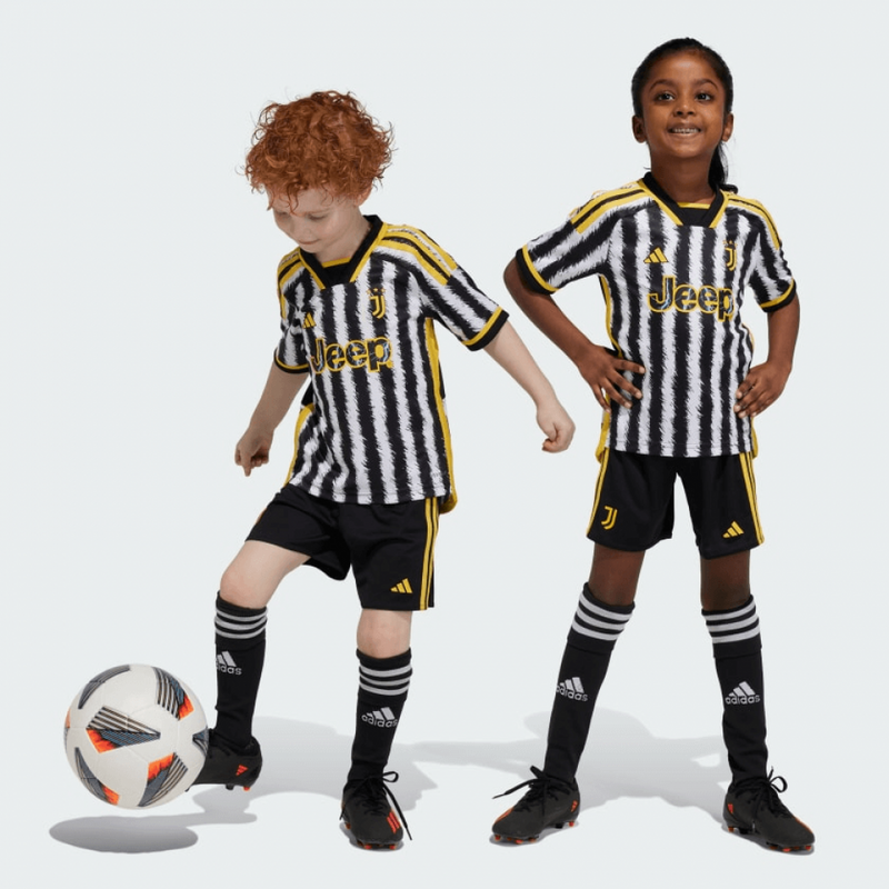 CONJUNTO INFANTIL JUVENTUS I 2023/24